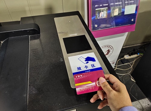 3546ff08e2fc4107a5cbd6a0b470326f.jpg zz02.jpg