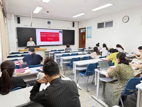 afae67b632224b95a82aa695ff0beb4